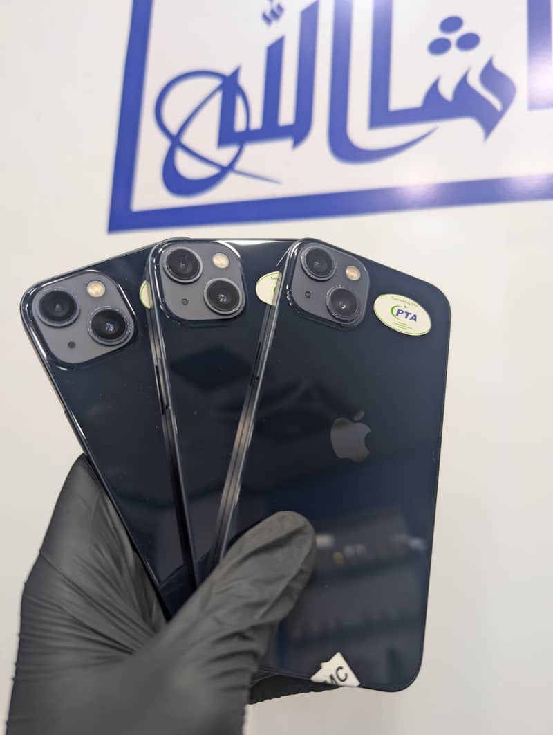 Apple iPhone 13 0