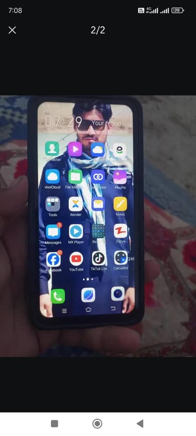 Vivo Y17