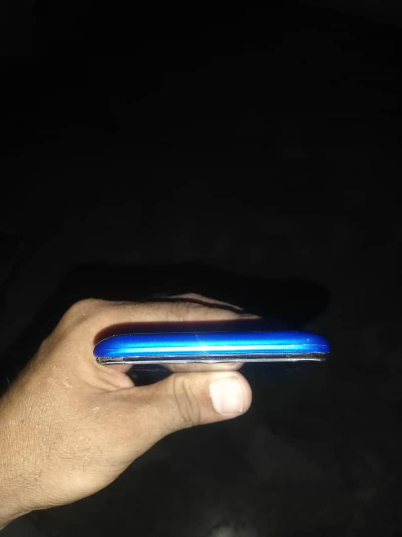 Tecno Spark 4 4