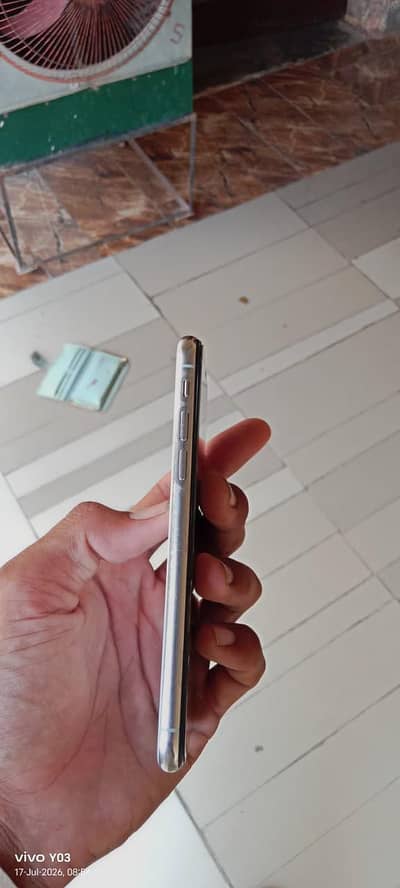 Apple iPhone XS 64gb non pta exchange possible