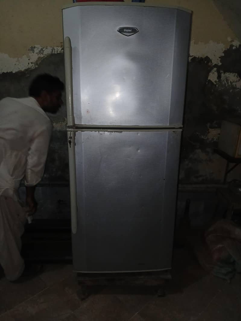 Refrigerator 0