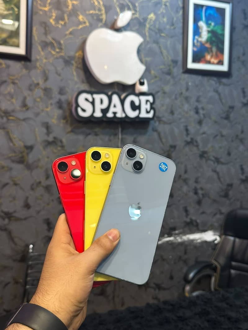 Apple iPhone 14 plus 0