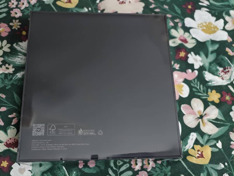 Honor Magic V6 1