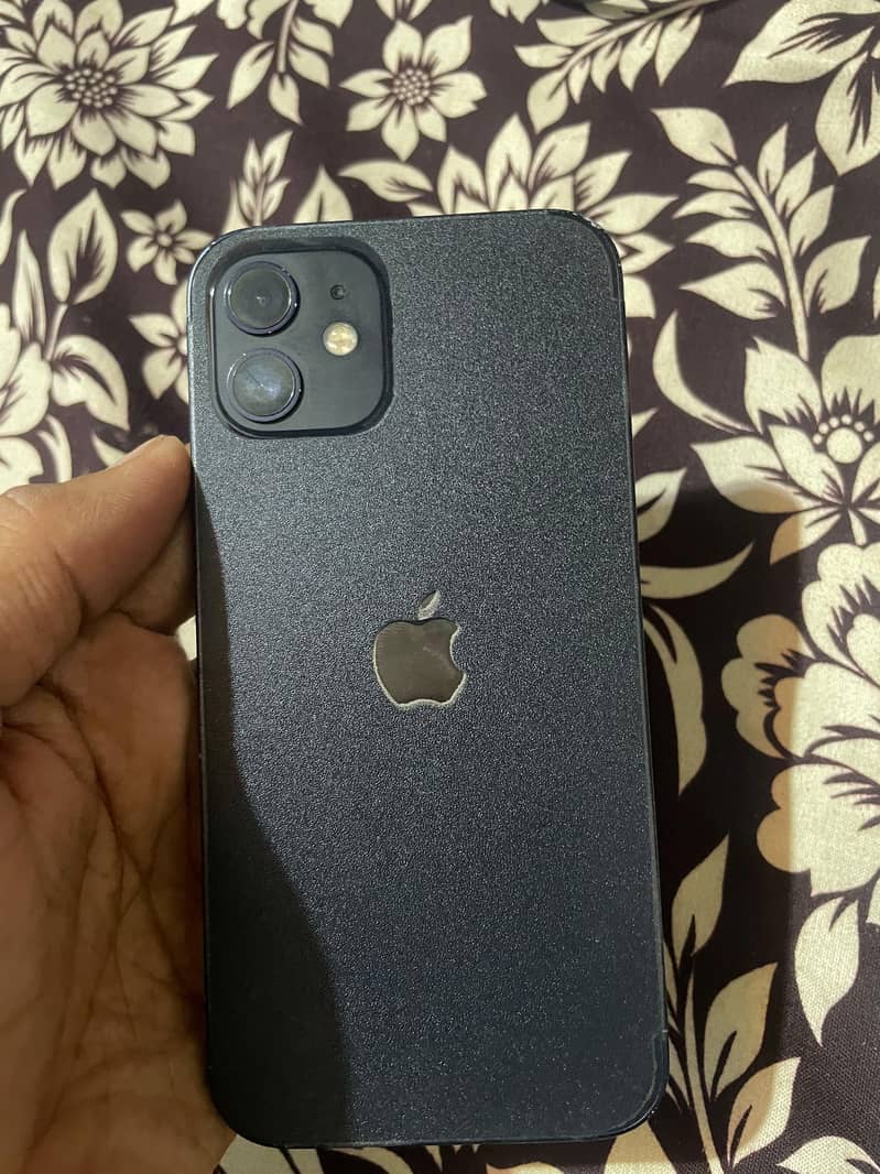 Apple iPhone 12 0