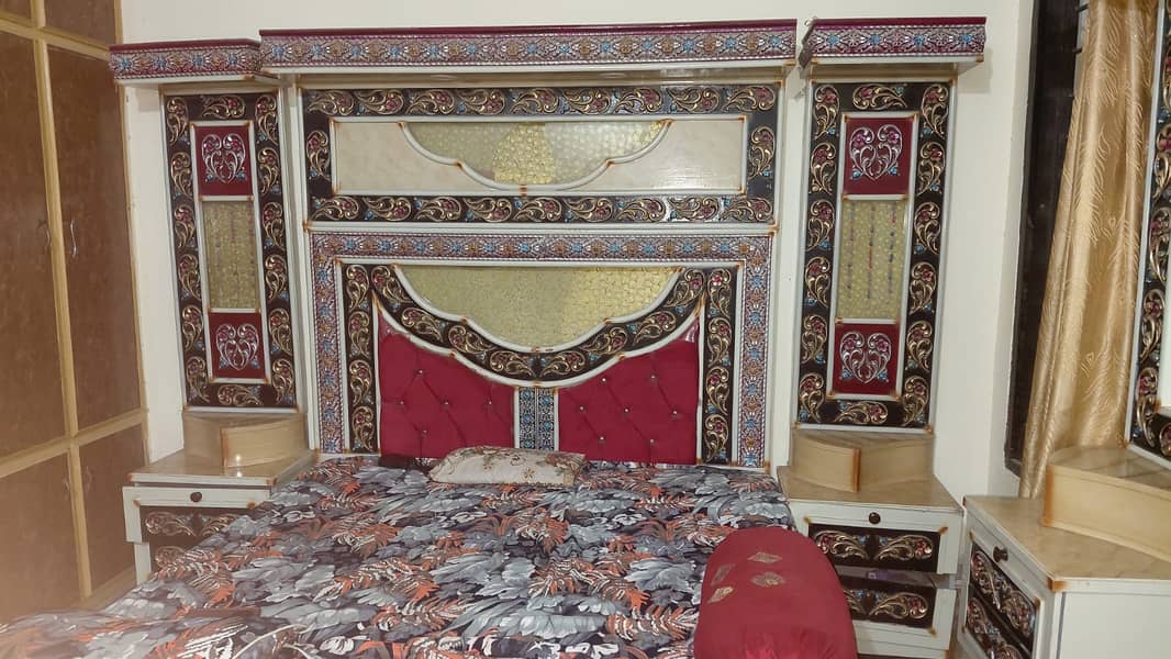 Double Bed 0