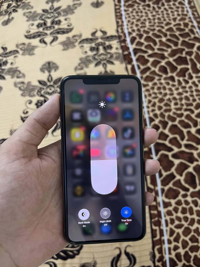 Iphone 11 Pro Max 5