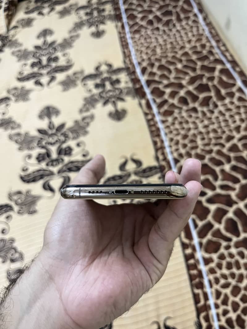 Iphone 11 Pro Max 6