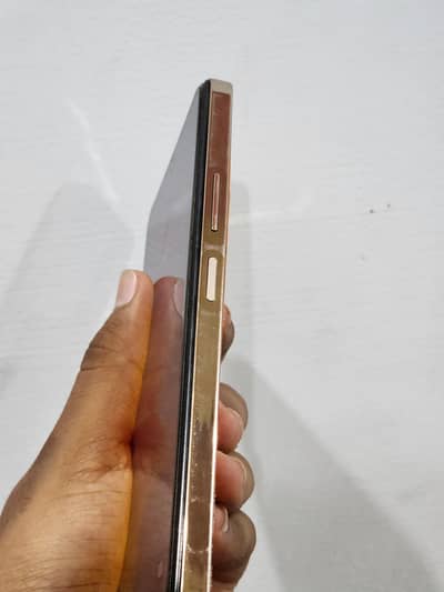 Infinix Note 30