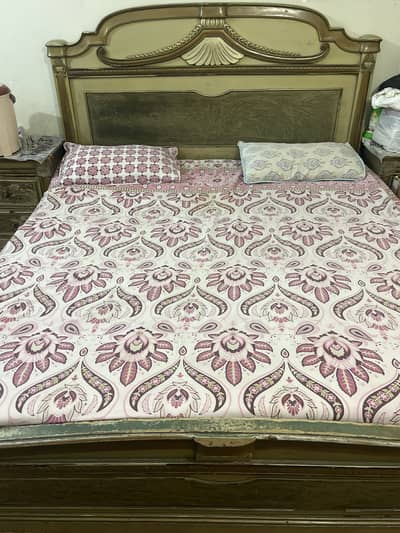 Bed with side tables