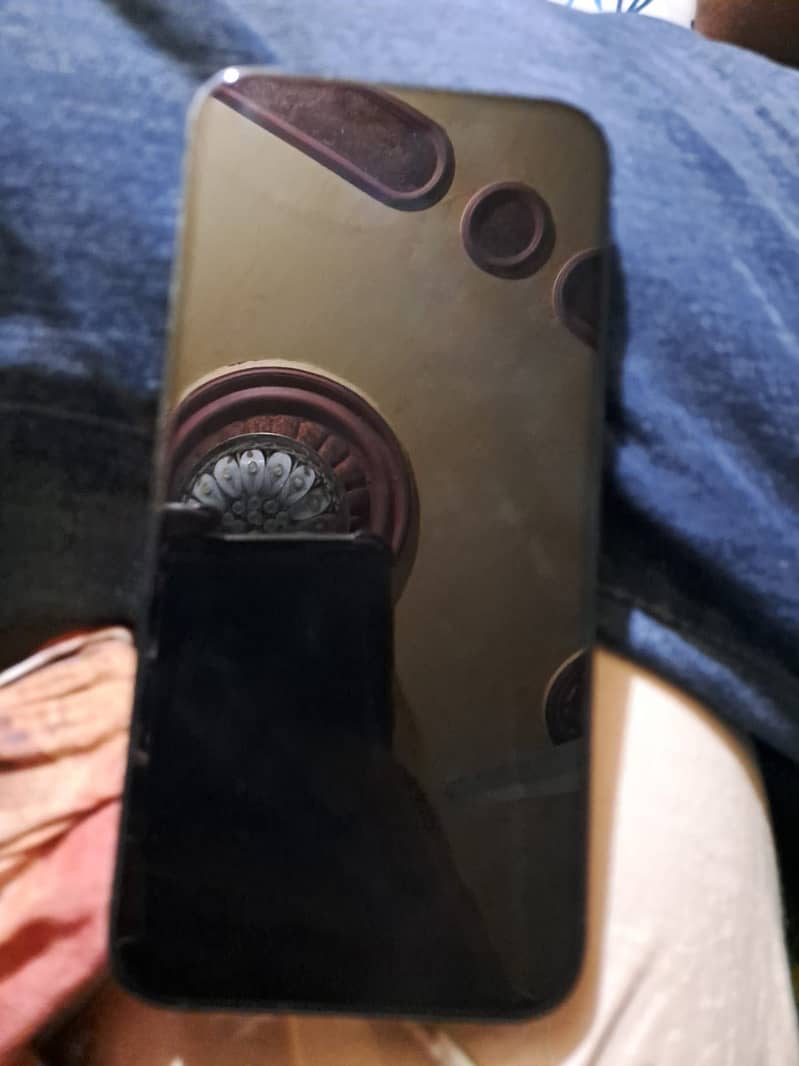 Apple iPhone 13 Pro Max 1