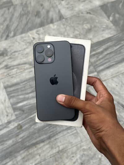iPhone 15 pro max Jv 256gb with box 86 health all ok 03007608700
