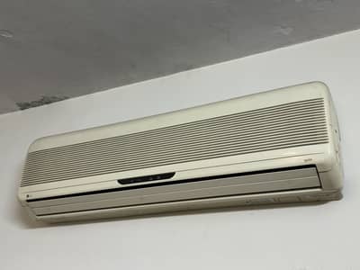 LG 1.5 ton (Non-inverter AC)