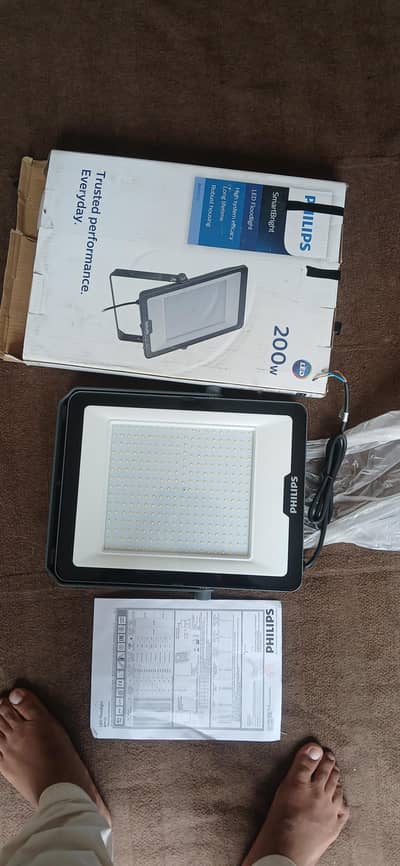 Phillip 200w smart led box pack