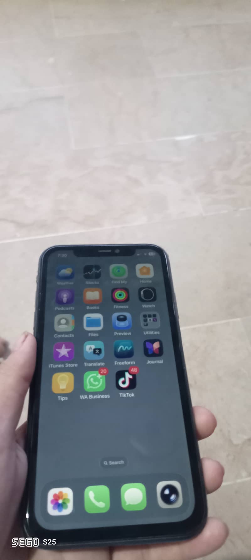 Apple iPhone 11 2
