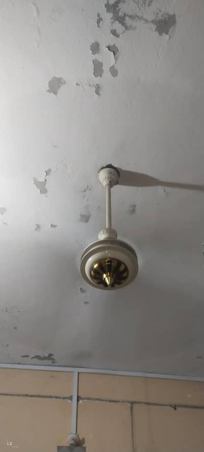 3 fans for sale in excellent condition