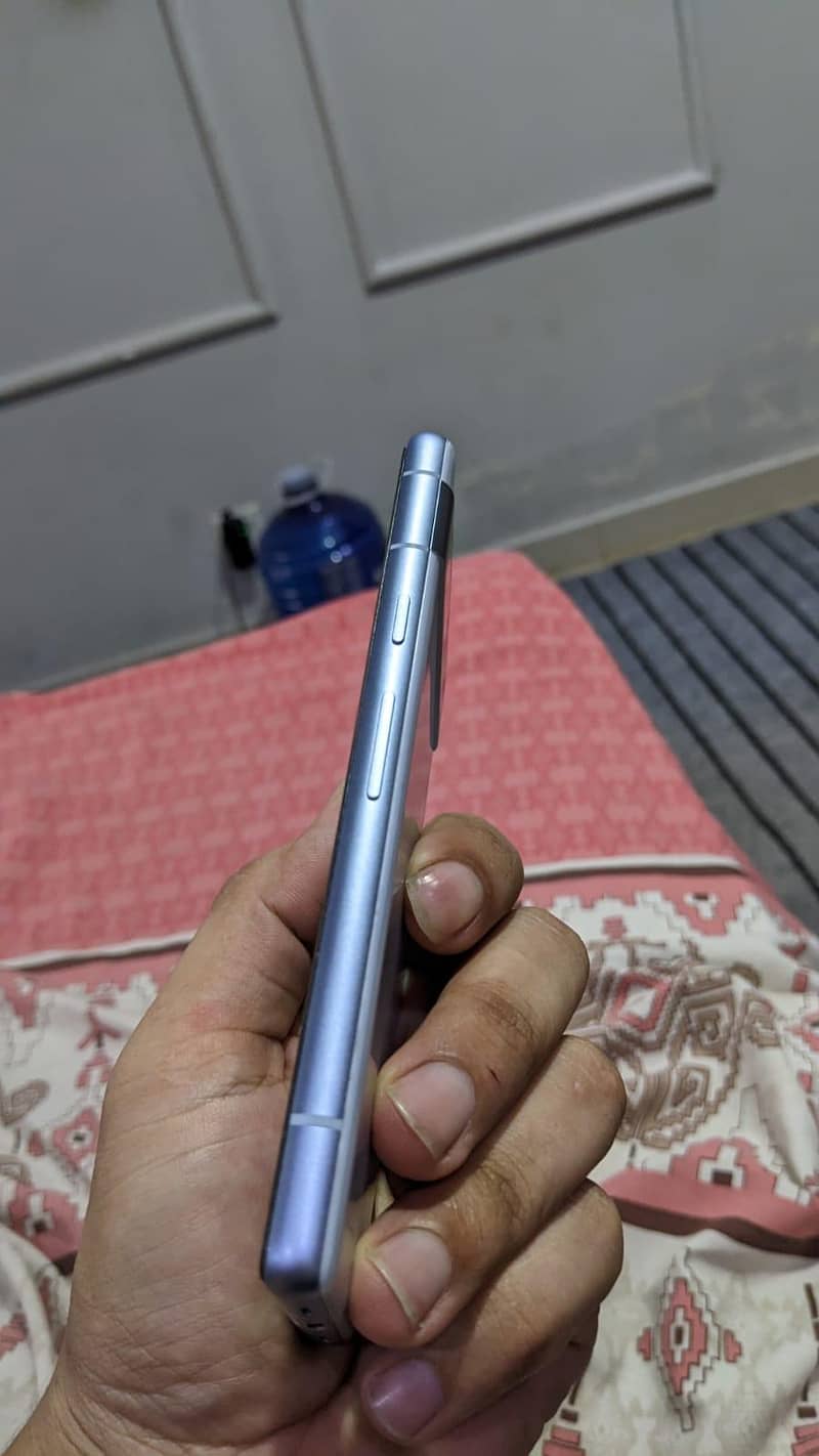Google pixel 7A 2