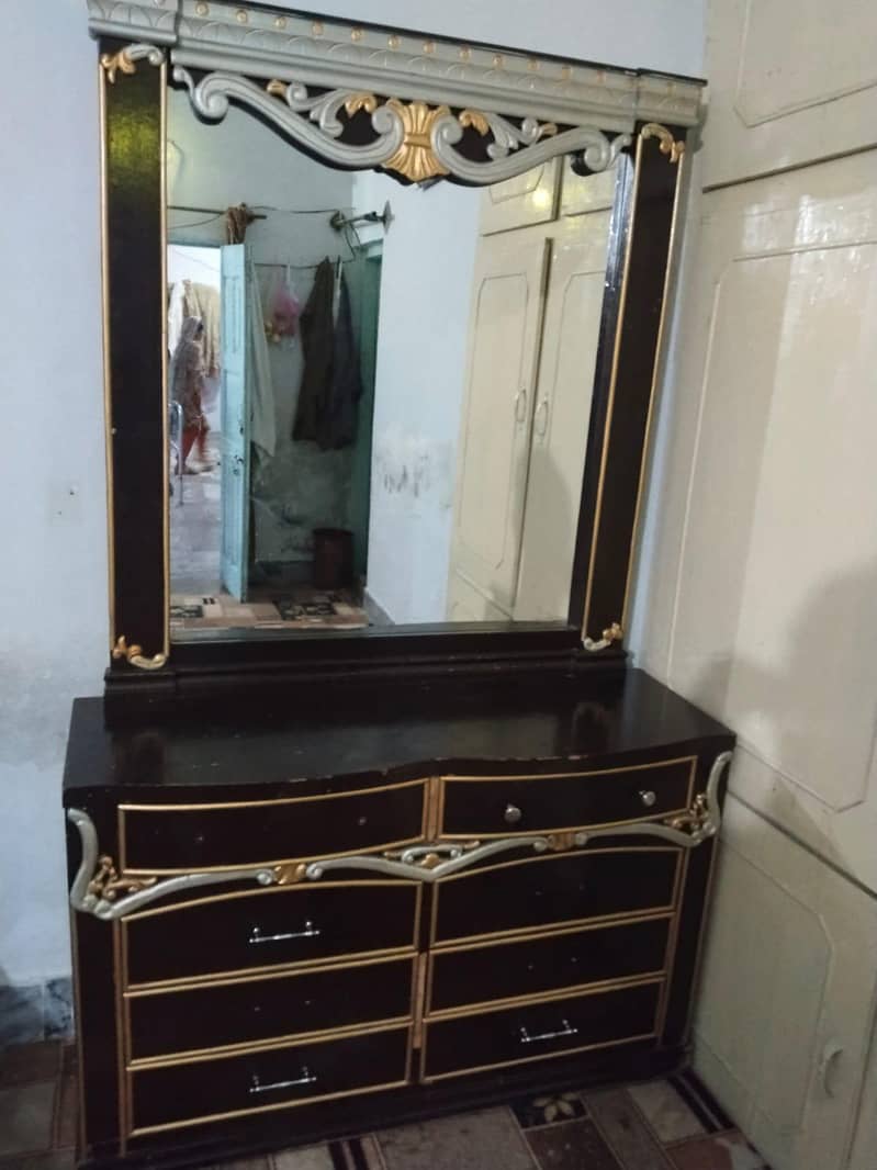 Dressing 1