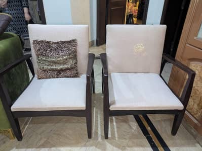 Arm chairs
