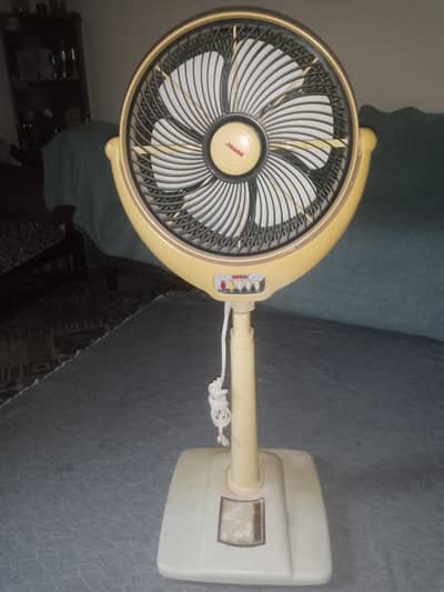 pedestal fan/ portable fan