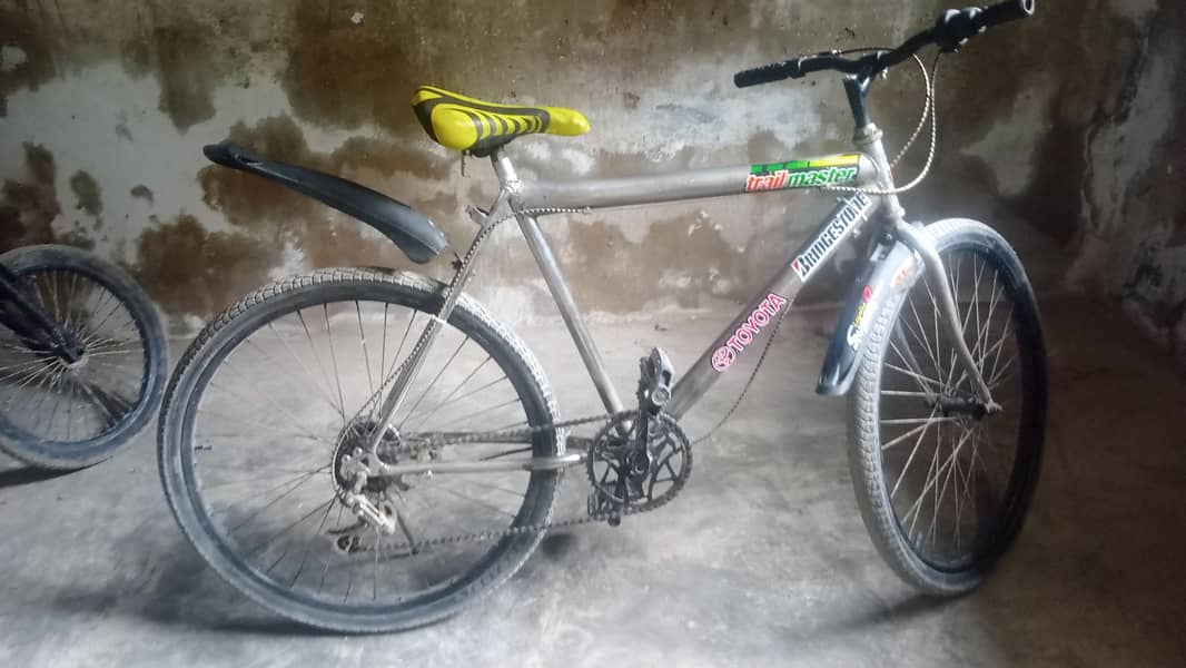 . . سائیکل مناسب قیمت میں 2