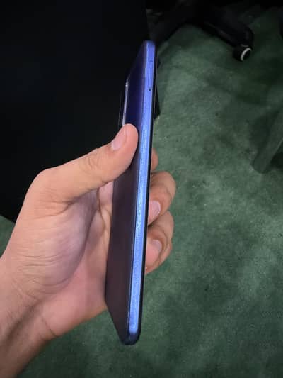I am selling redmi redmi note 11