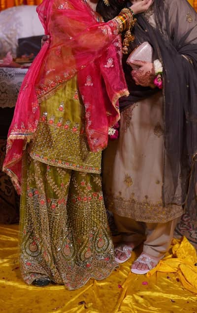 9k mehndi Grara dress