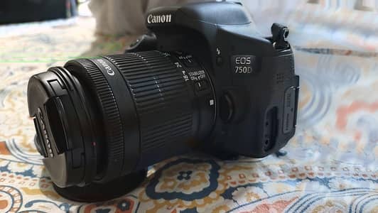 Canon 750D