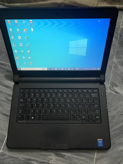 Dell Laptop | Intel Core i3-5005U | 8GB RAM | 165GB SSD | Windows 10