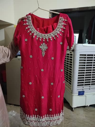 3k old fashion Dress for sale good condition