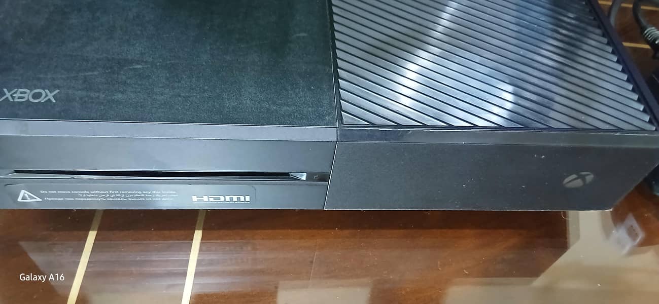 XBOX ONE 4