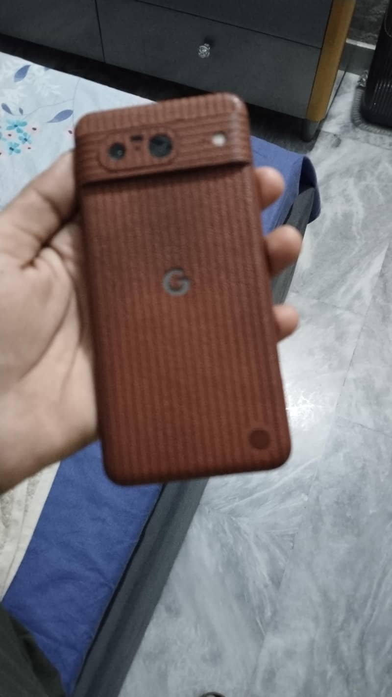 Google Pixel 8 1
