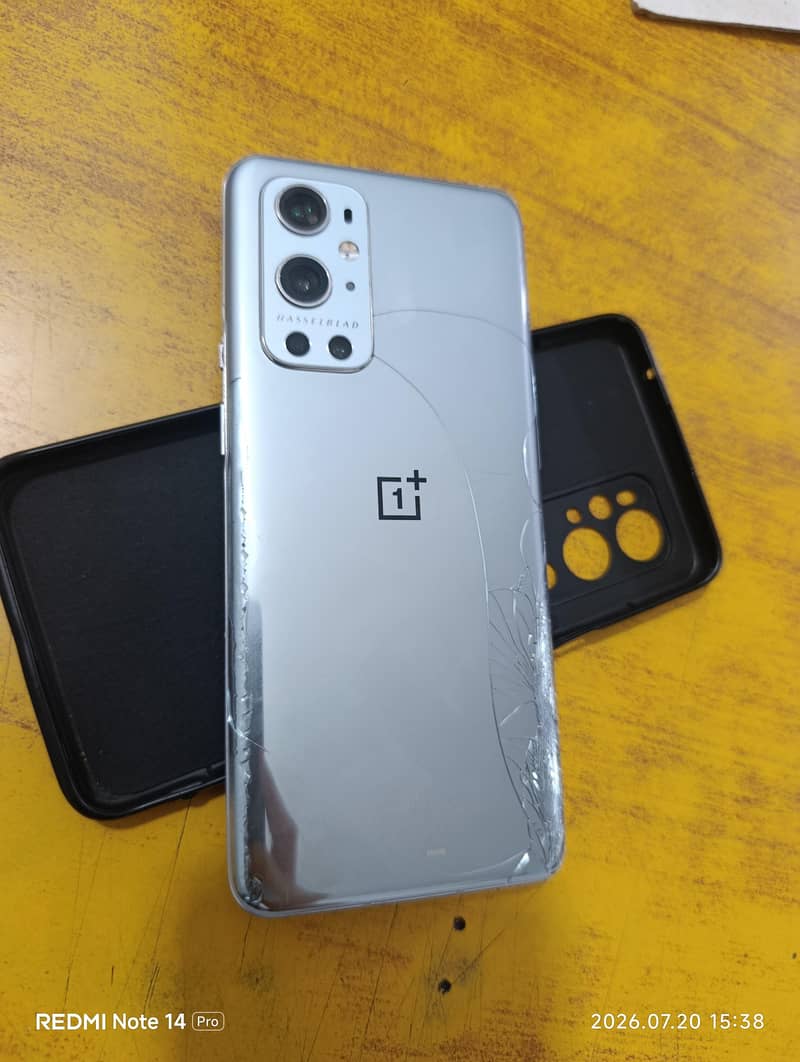 One Plus 9 Pro 3