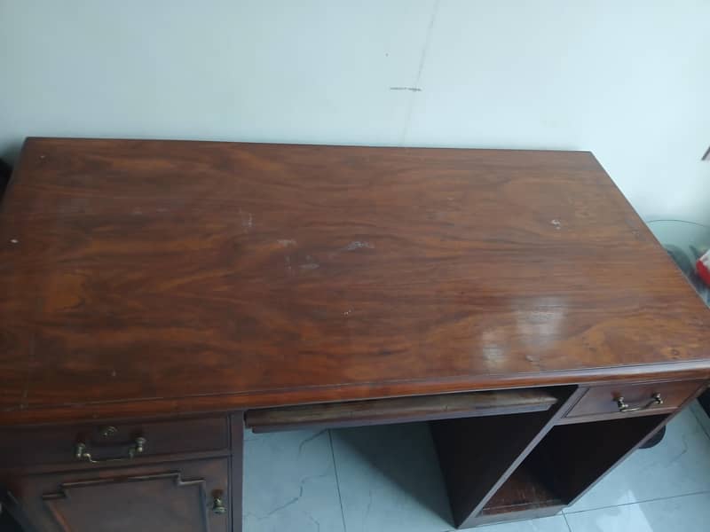 computer table n  small Glass table 1