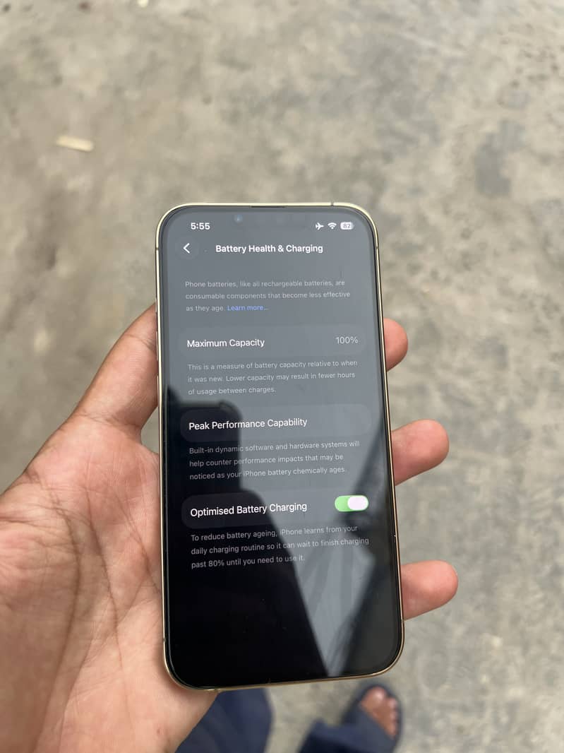 Apple iPhone 13 Pro 1