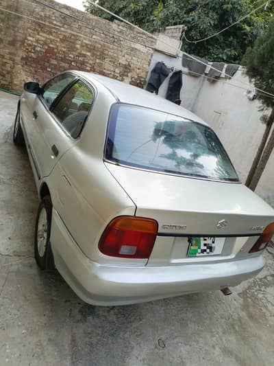 Suzuki Baleno 2001