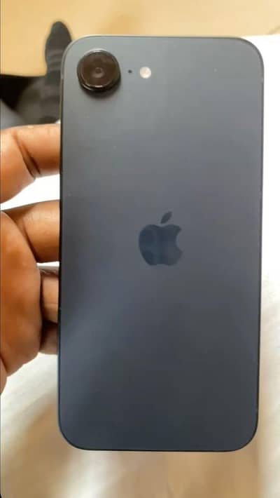 Apple iPhone 16e