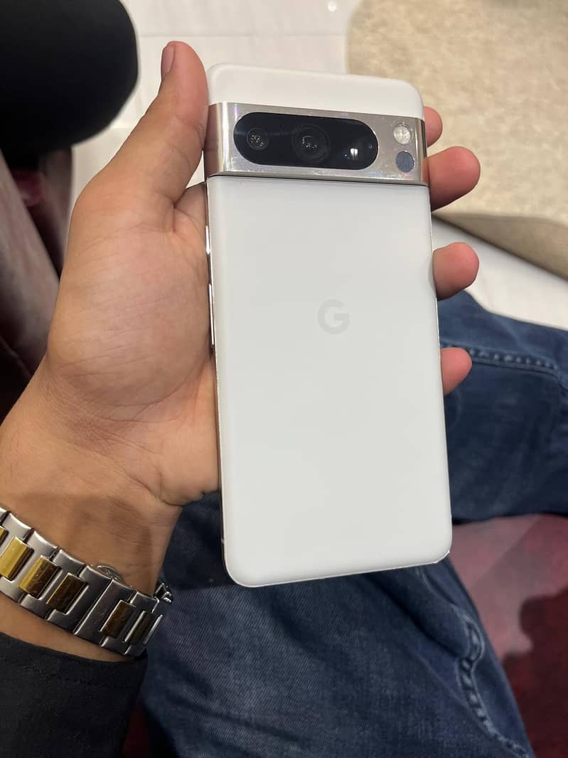 Google Pixel 8 Pro 0