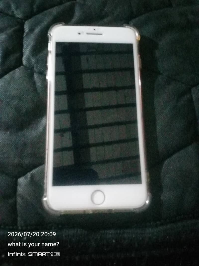 Apple iPhone 7 Plus 2