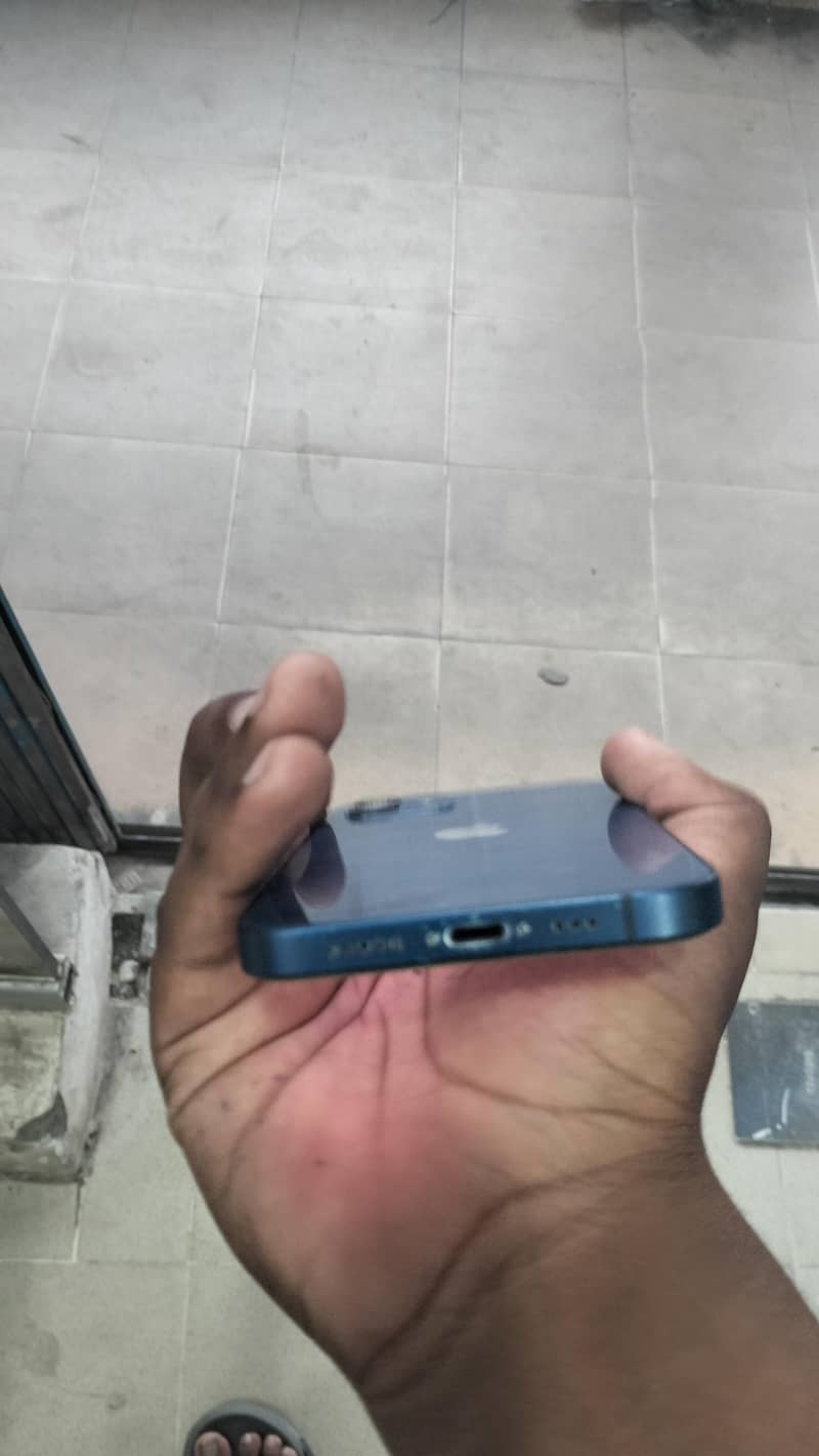 iphone 12 3