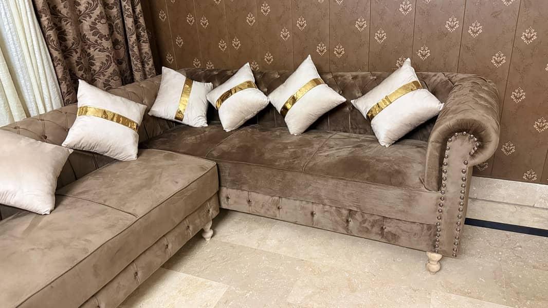 Chester Solid wooden sofa 1