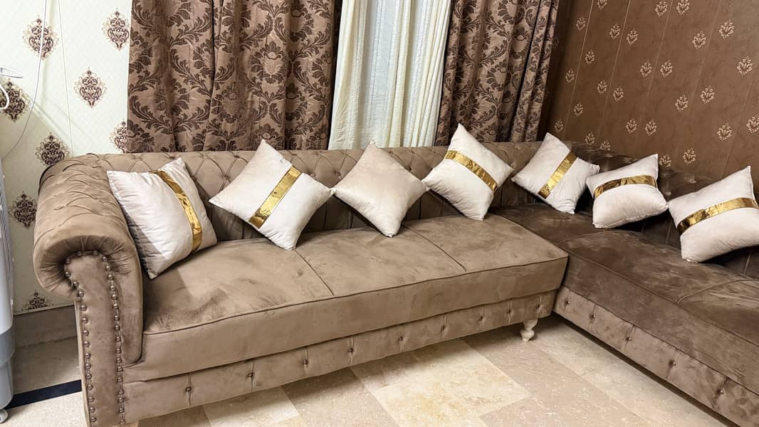 Chester Solid wooden sofa 2
