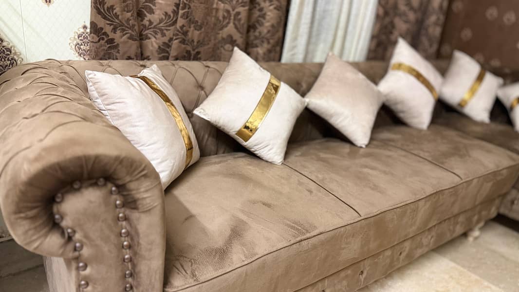 Chester Solid wooden sofa 3