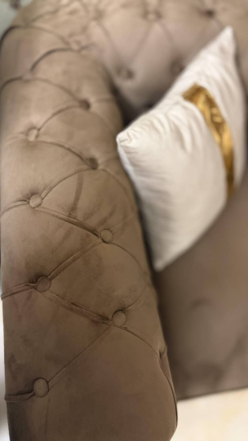 Chester Solid wooden sofa 5