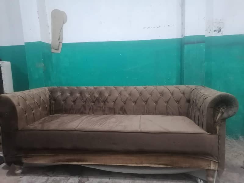 Chester Solid wooden sofa 6