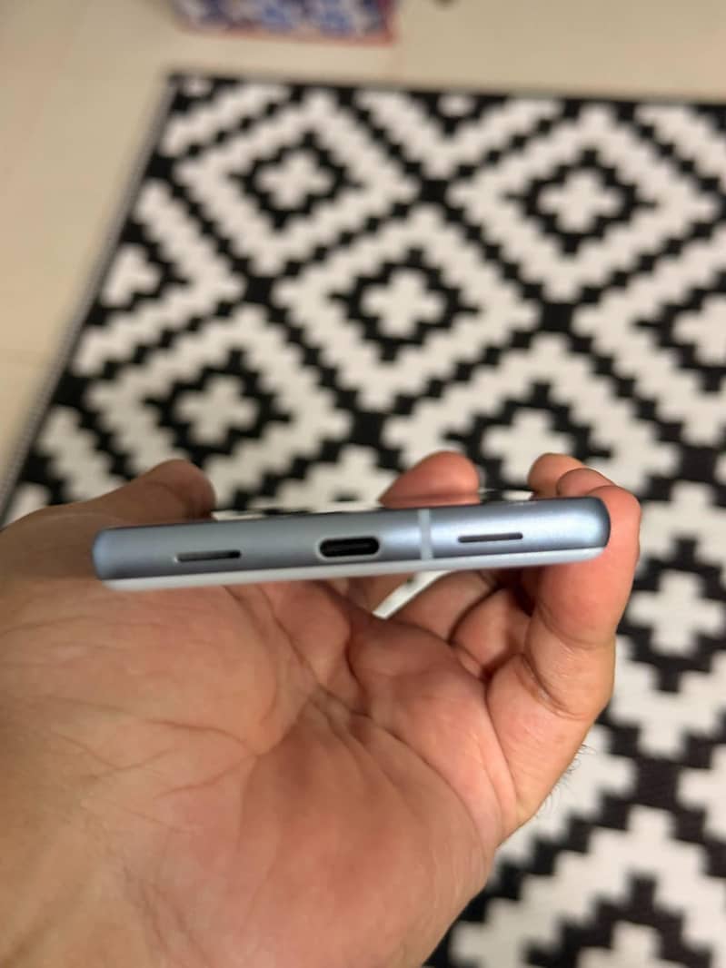 Google Pixel 7a 3