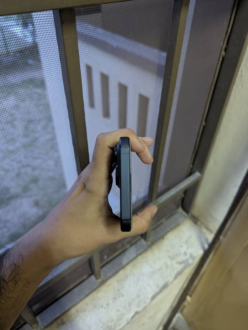 Iphone 15 pro max 5