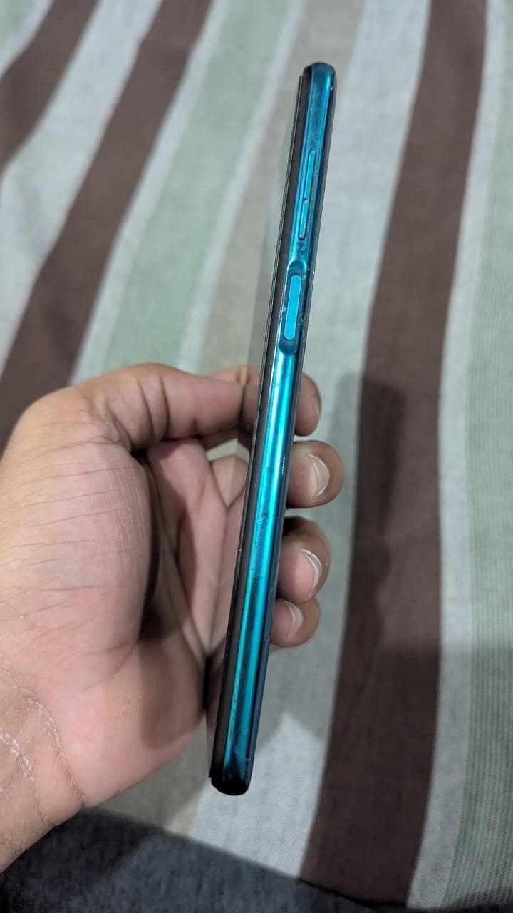 Xiaomi Redmi Note 9 Pro 3