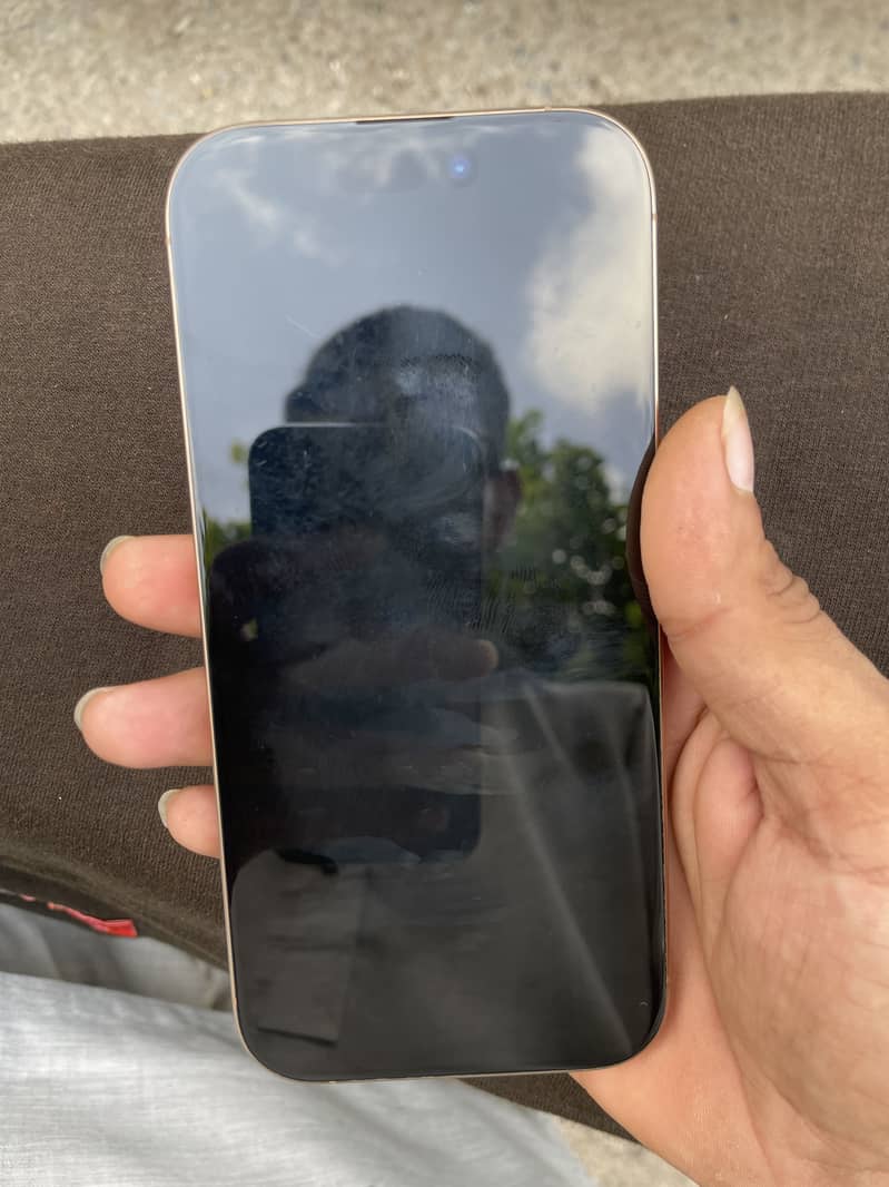 Iphone 16 pro 2