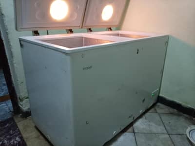 Haier HDF-385H Deep Freezer/385 liter