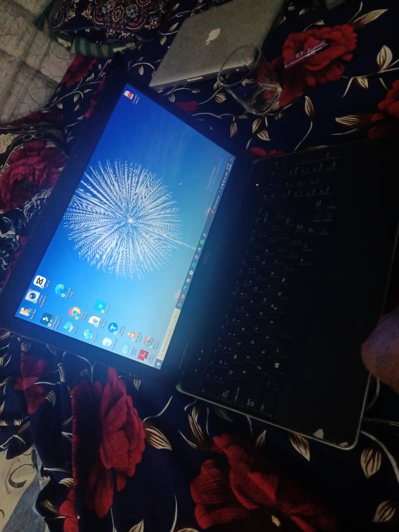 Dell latitude E6540 3